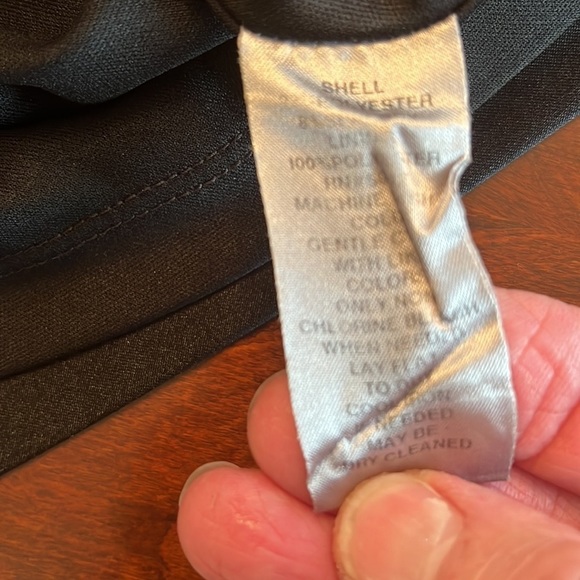 Muse Small lined Dress in EUC - Picture 7 of 7